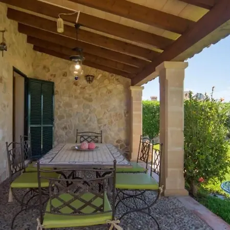 Auba Villa *